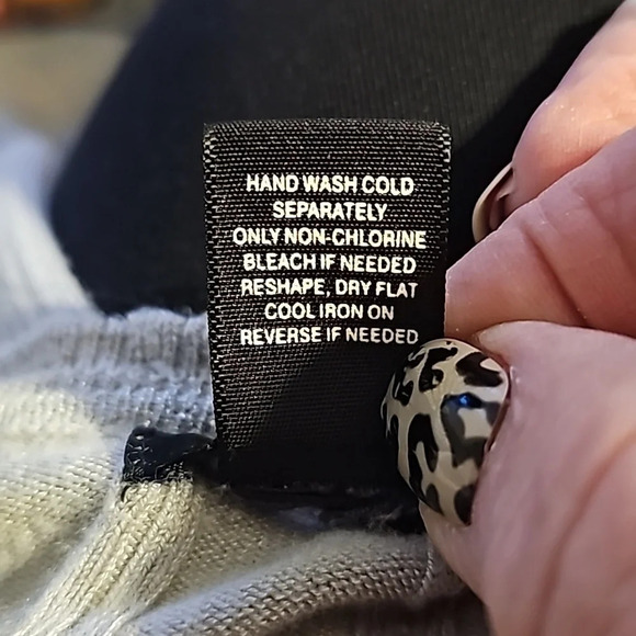 Maurices Grey Lightweight Sweater - Picture 4 of 4